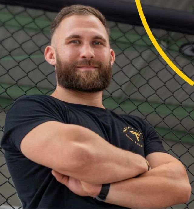 Portrait de Thomas Baillot, coach au Tactical Fight Team Albi